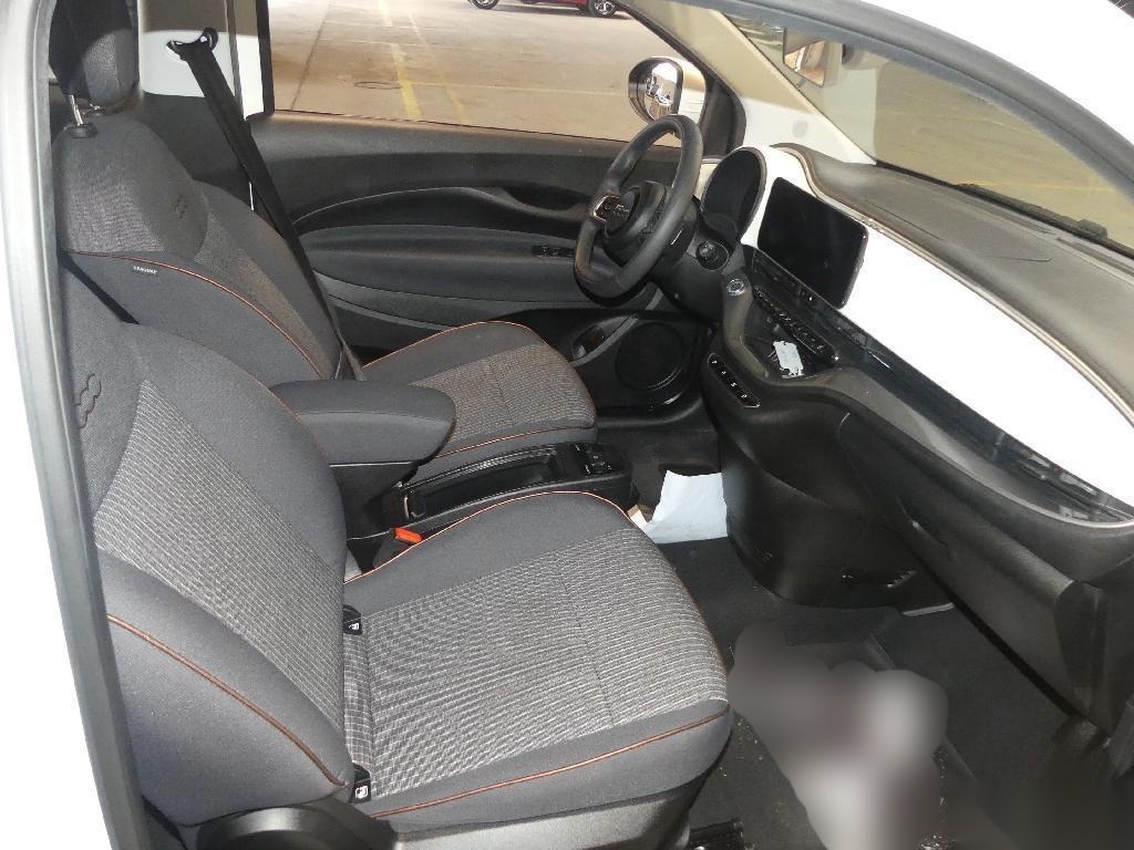 Fiat 500 NAVI KLIMAAUT LED SHZ PDC 6