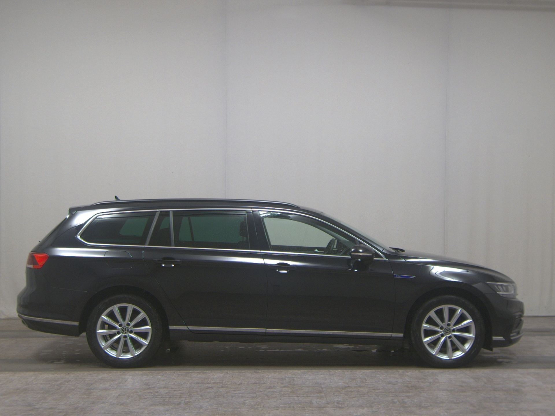 Volkswagen Passat Var. 1.4 Navi LED RFK