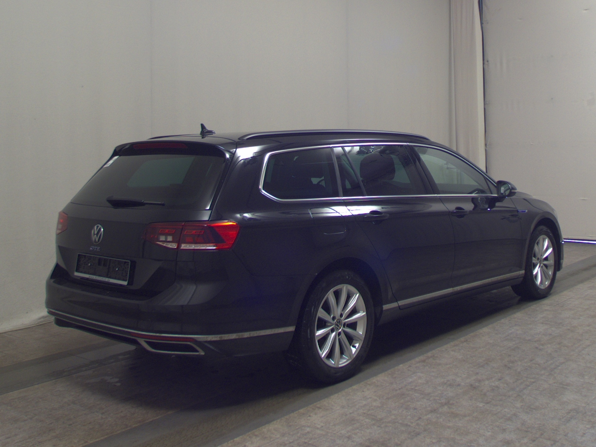 Volkswagen Passat Var. 1.4 Navi LED RFK 4