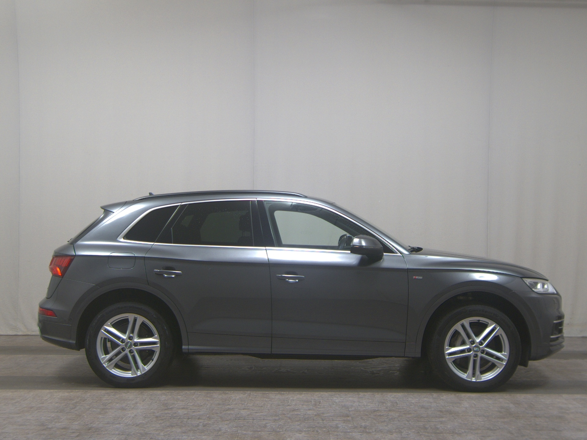 Audi Q5 55 TFSI e Qu. S-Line Navi Matrix vc AHK RFK