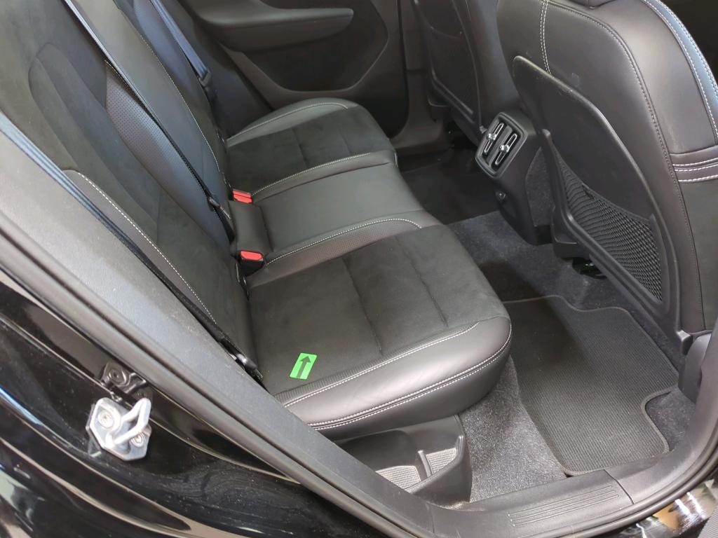 Volvo XC40 T4 R-Design T-LEDER NAVI KLIMAAUT LED PANO 10