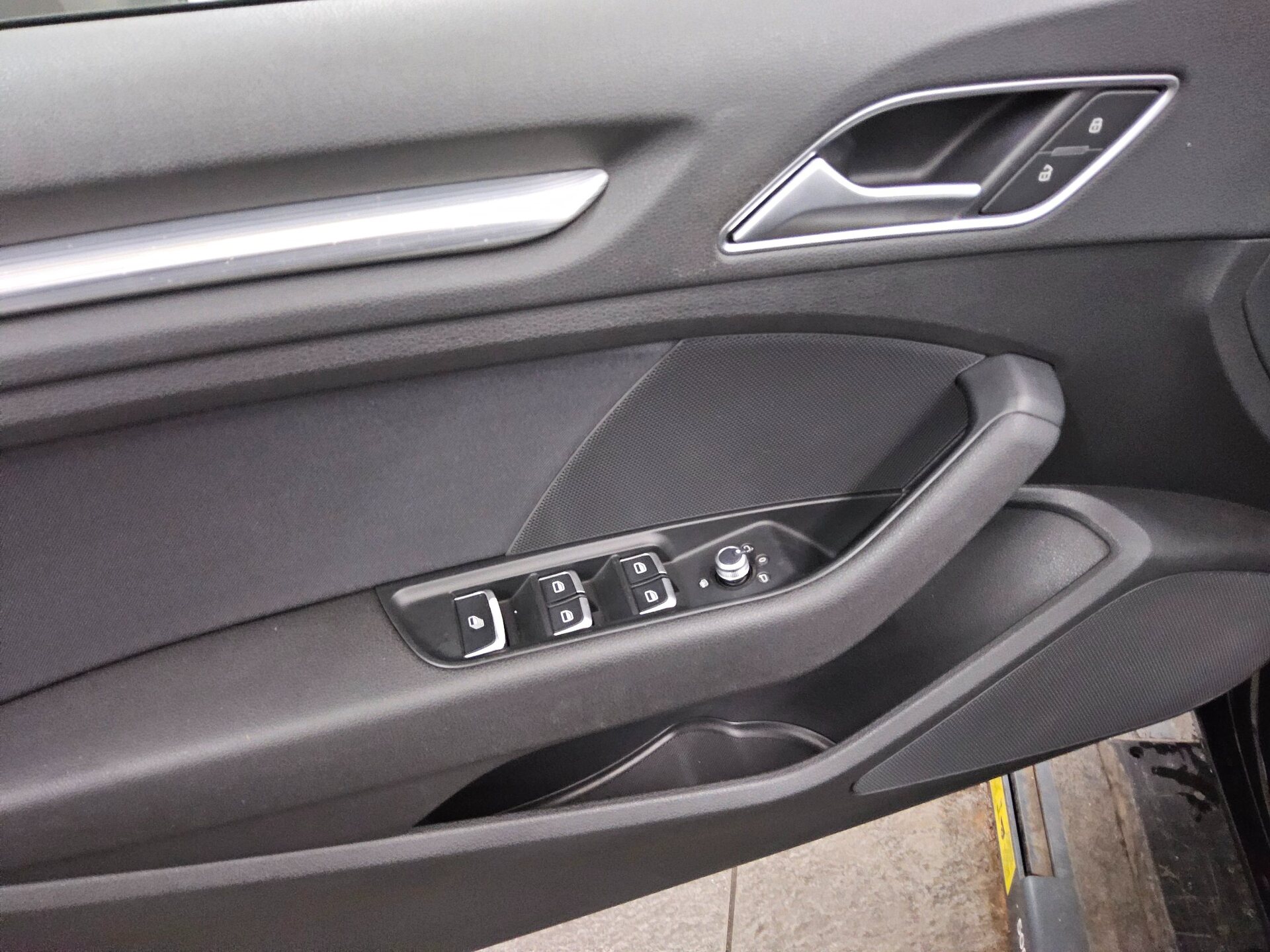 Audi A3 1.4 TFSI Bi-Xenon DSP Sound PDC 10