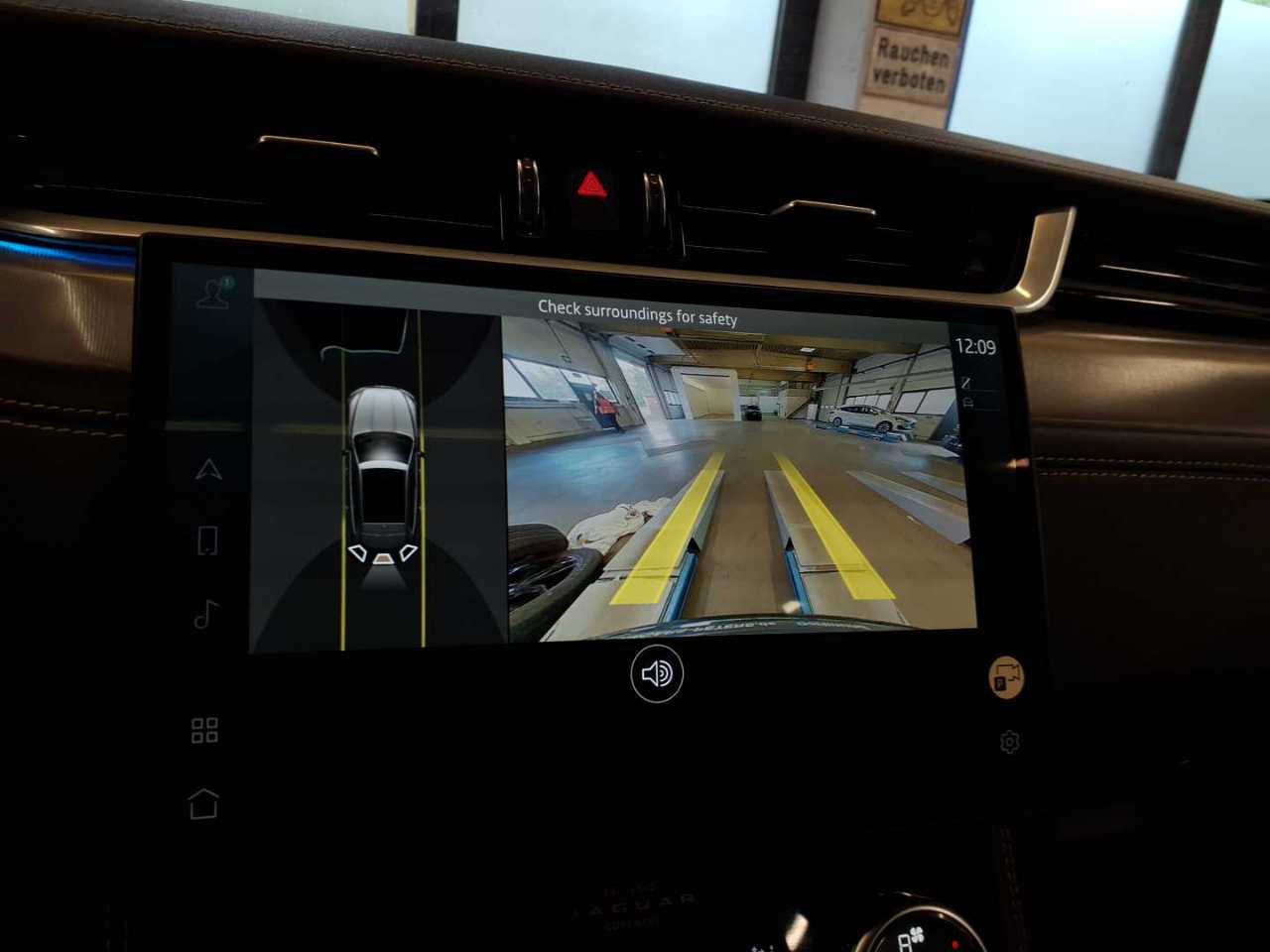 Jaguar F-Pace R-Dynamic LEDER NAVI KLIMAAUT LED SPORTSITZE 12