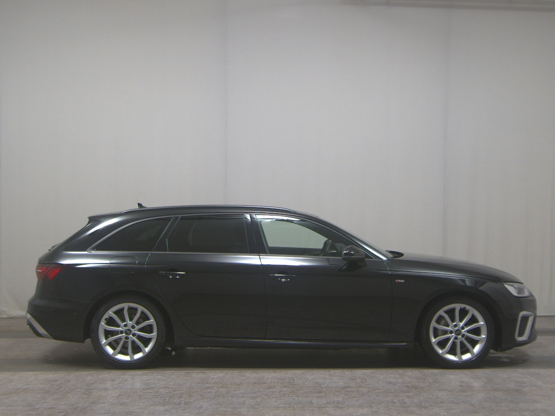 Audi A4 Avant 40 TDI S-Line Navi Matrix vc Sound