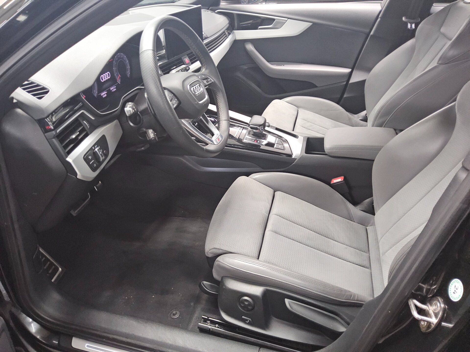 Audi A4 Avant 40 TDI S-Line Navi Matrix vc Sound 9
