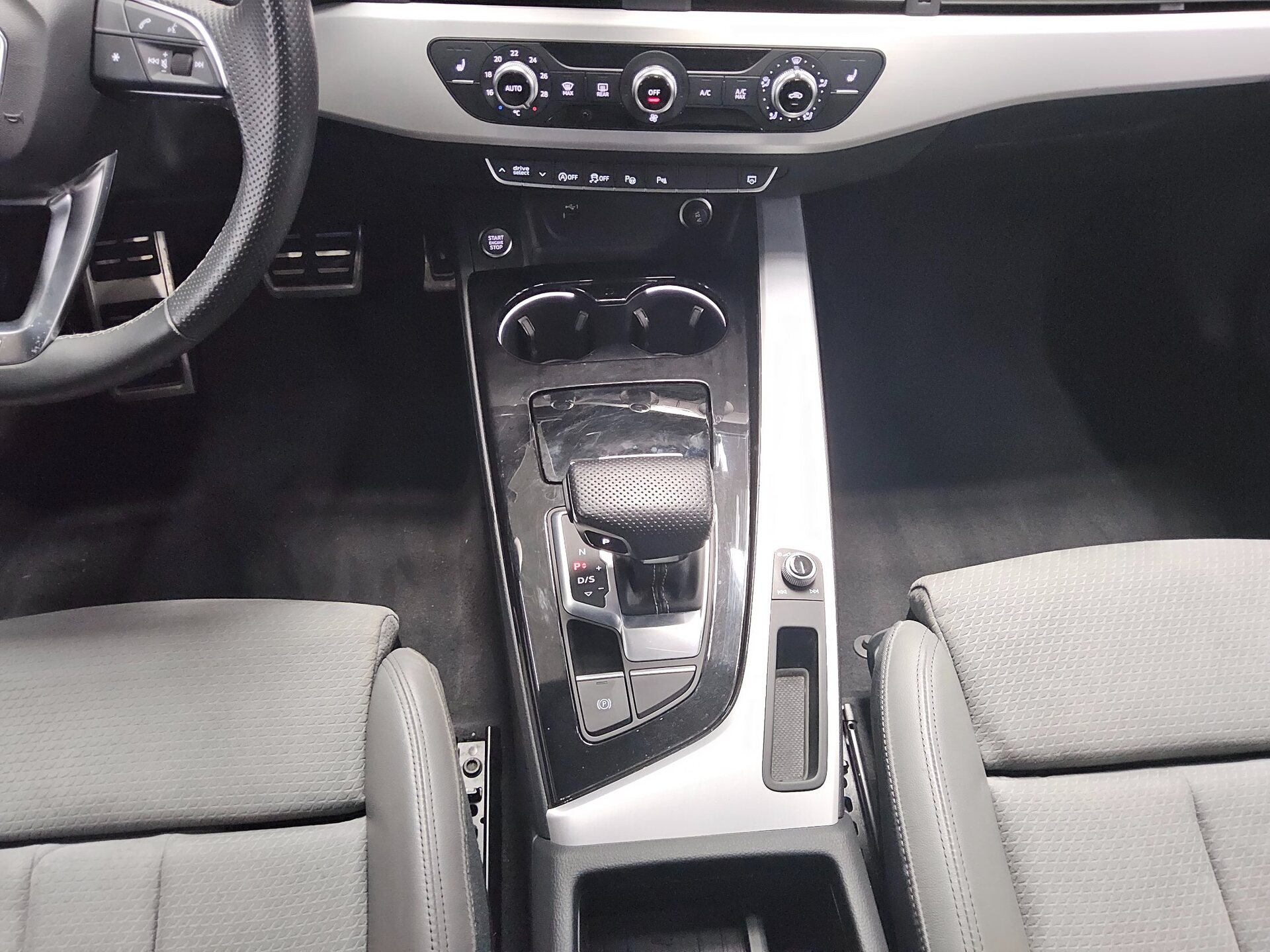 Audi A4 Avant 40 TDI S-Line Navi Matrix vc Sound 6