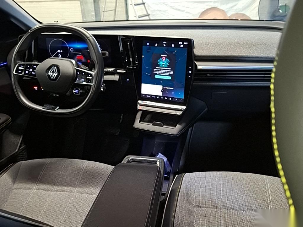 Renault Megane Techno NAVI KLIMAAUT LED SHZ PDC 6
