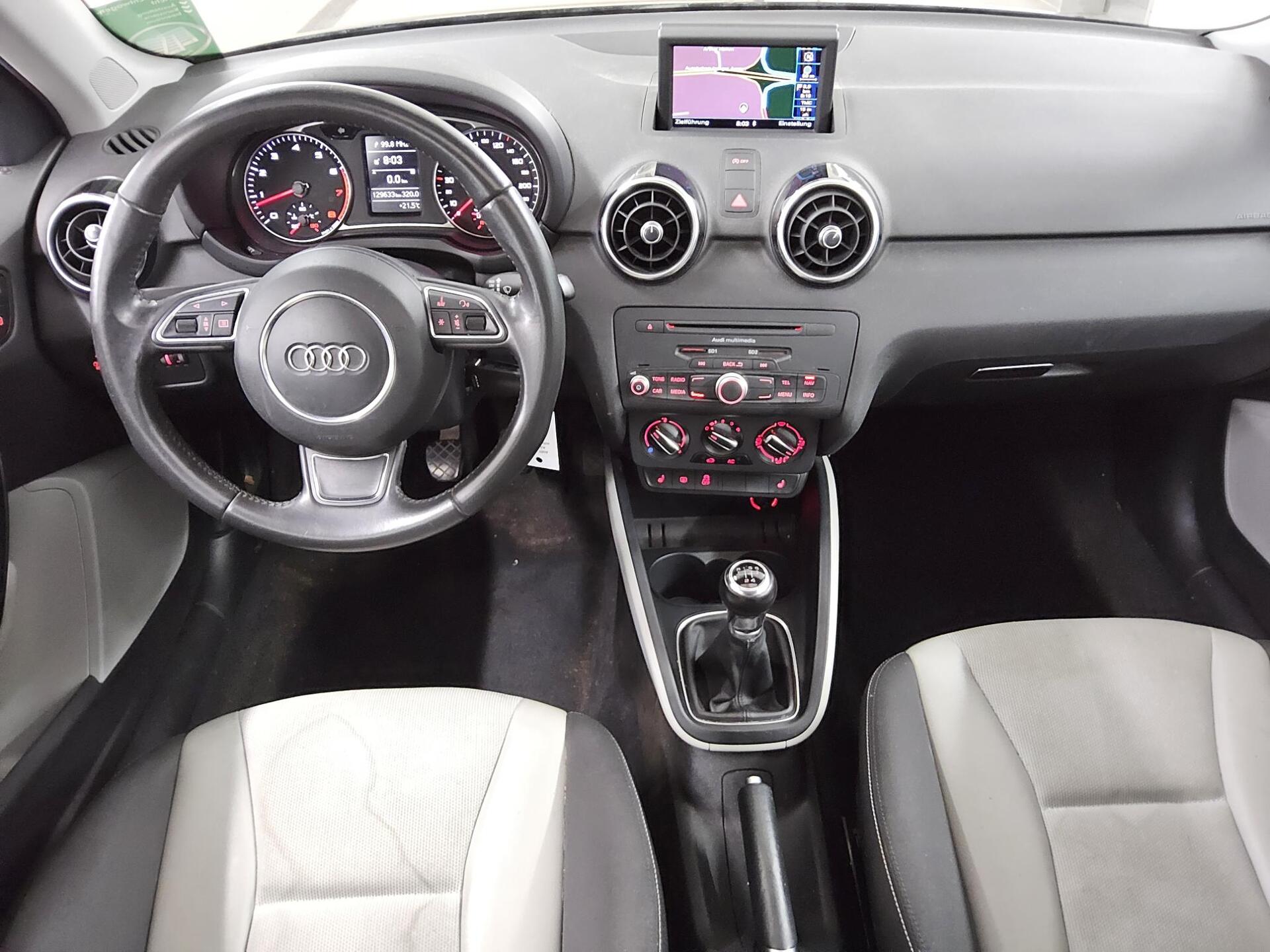 Audi A1 Sportback 1.2 TFSI Ambition Nav Pano HU 02/27 5
