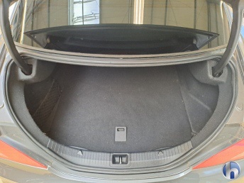 Mercedes-Benz CLA 180 CDI AMG-Line AMG-LINE NAVI SPORTSITZE KLIMAAUT TEMPO 7