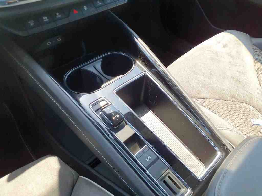 Skoda Enyaq SportLine T-LEDER NAVI KLIMAAUT LED SHZ 5