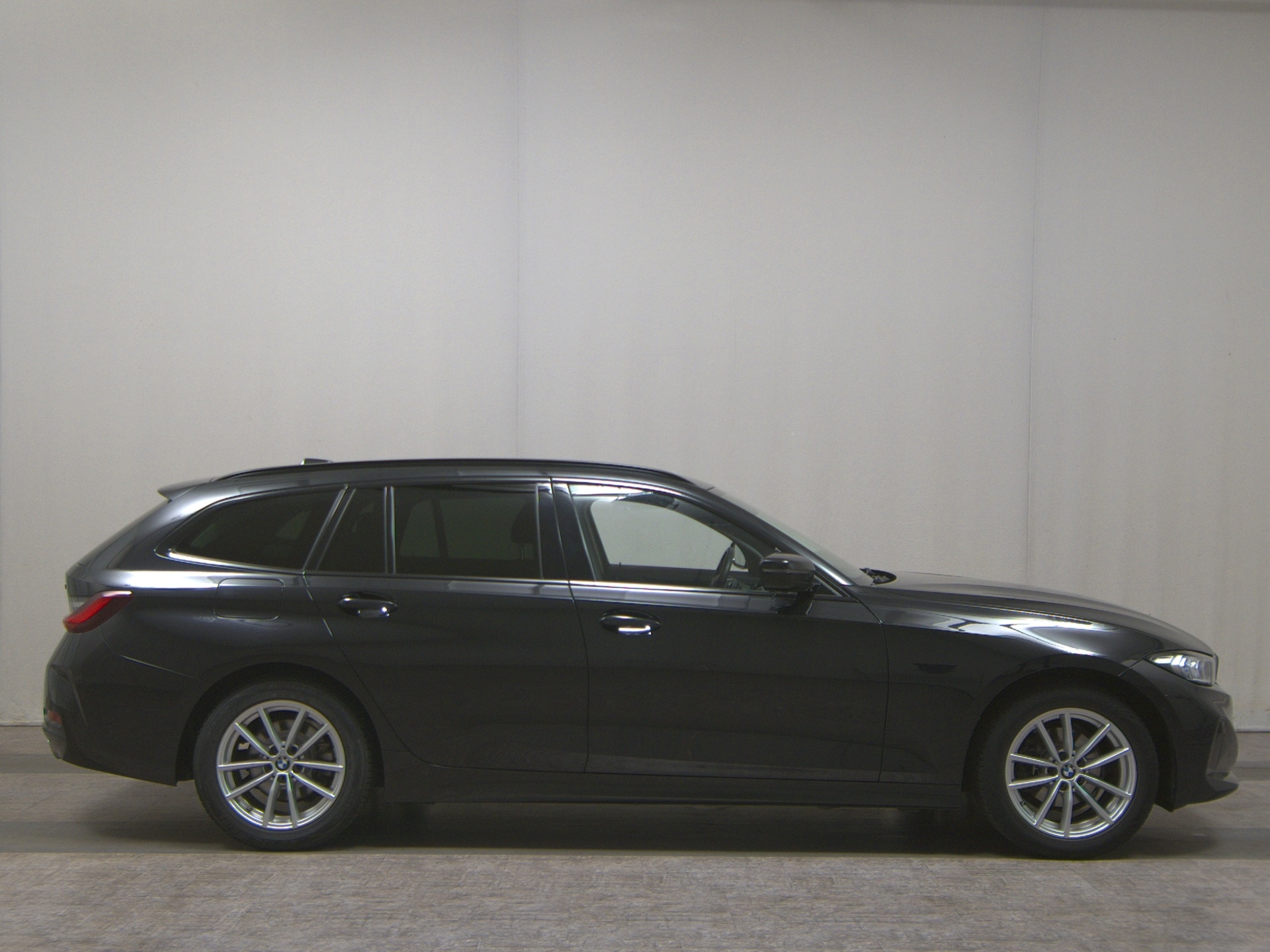 BMW 318iA Touring Navi LED Curved-Pro HuD RFK