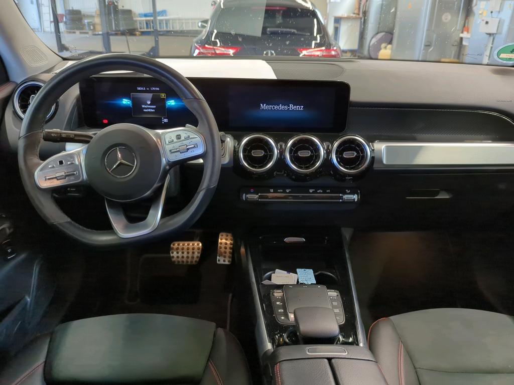 Mercedes-Benz GLB 200 d AMG-Line T-Leder Navi LED 5