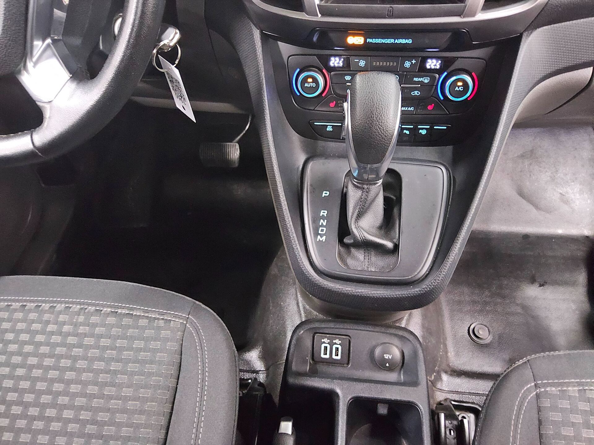 Ford Transit Connect Trend Navi RFK SHZ KLA Lane 6