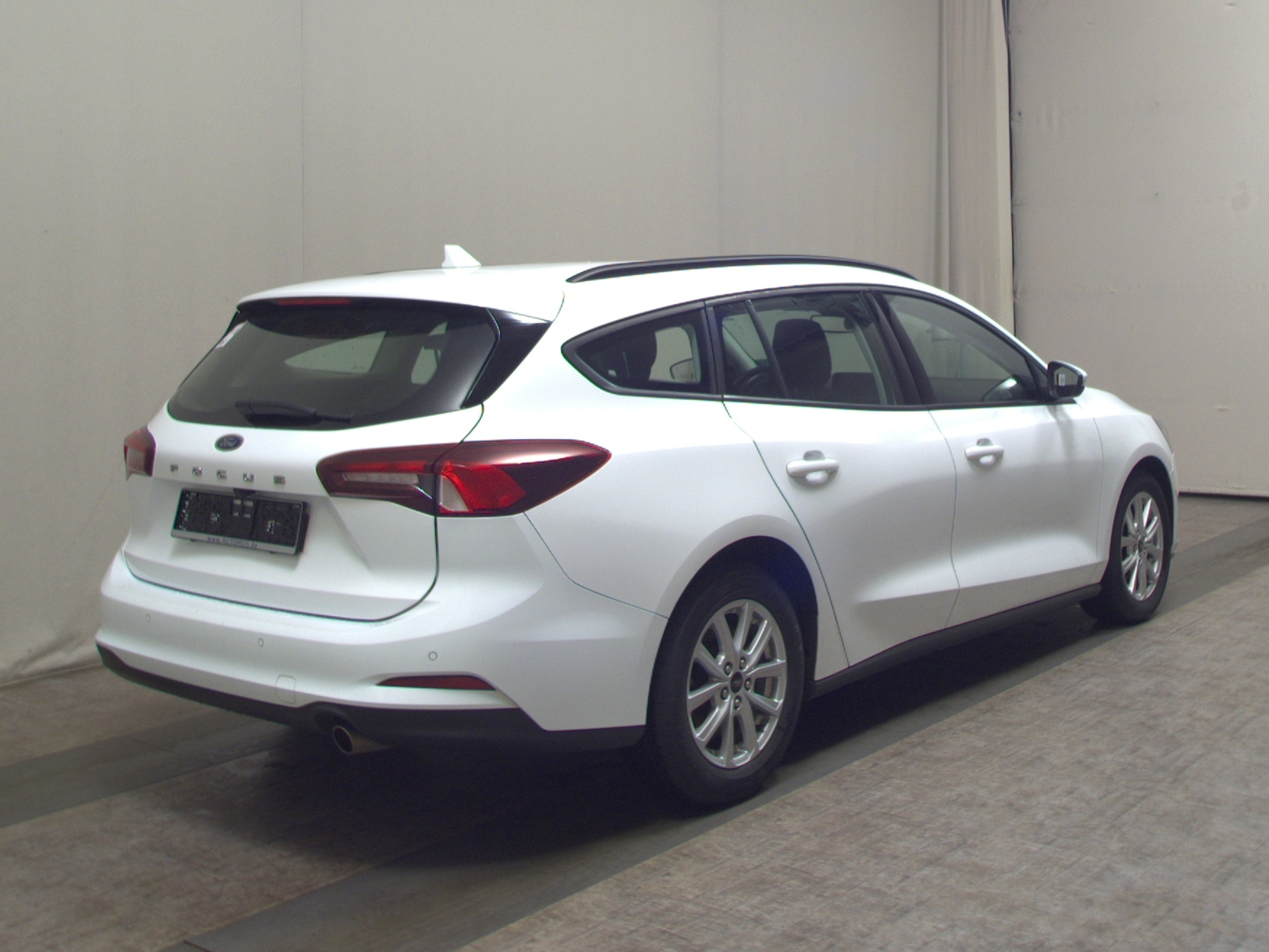 Ford Focus Turnier 1.5 EB Cool&Connect Navi LED PDC SHZ 4