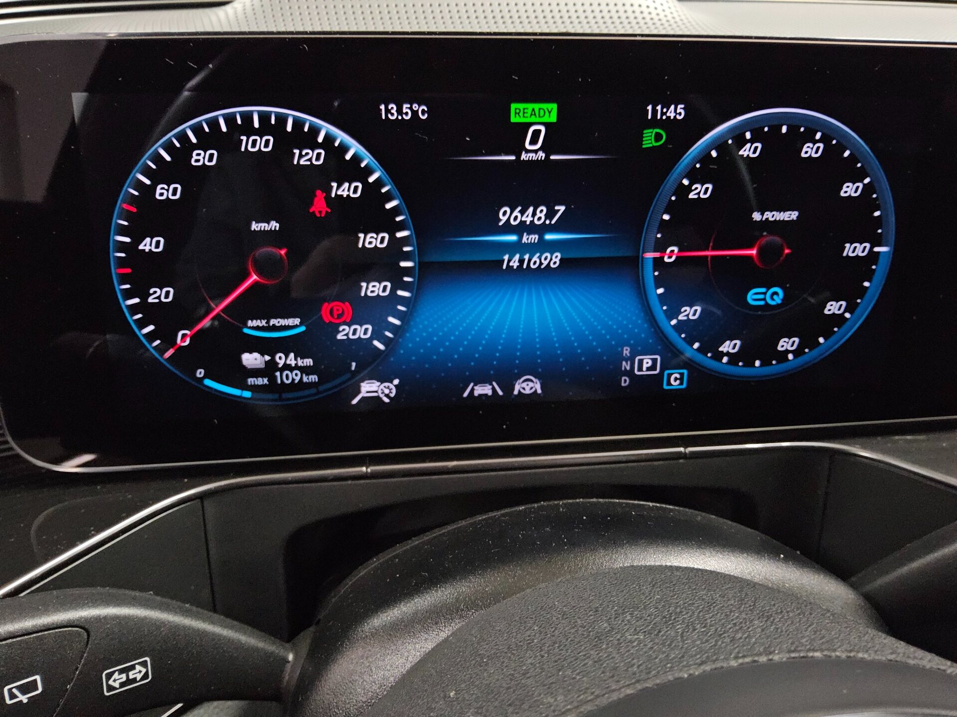 Mercedes-Benz EQC 400 4M AMG-Line T-Leder Nav MB-LED MBUX HuD 8