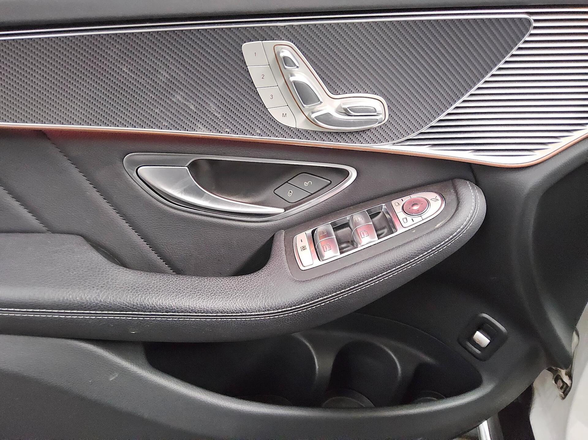 Mercedes-Benz EQC 400 4M AMG-Line T-Leder Nav MB-LED MBUX HuD 10