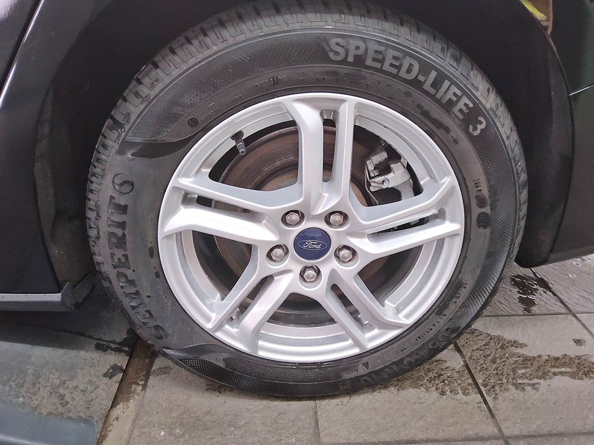 Ford Focus Turnier 1.5 EB Cool&Connect Navi LED 10