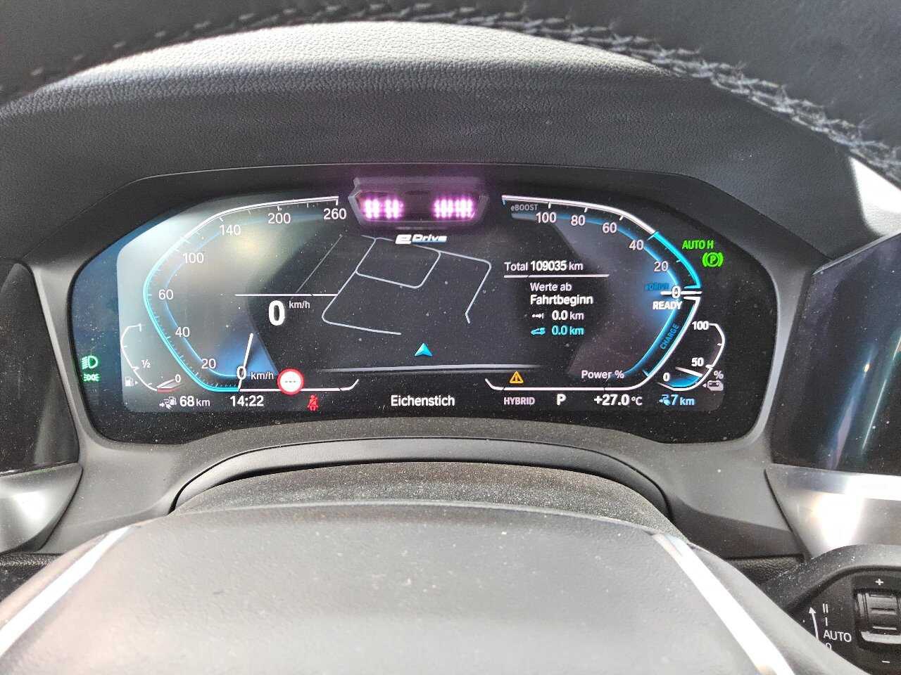 BMW 330e KLIMAAUT SPORTSITZE SHZ HUD PDC 8