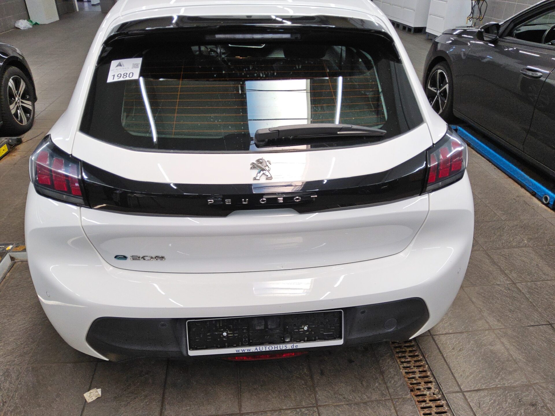 Peugeot 208 Active 11