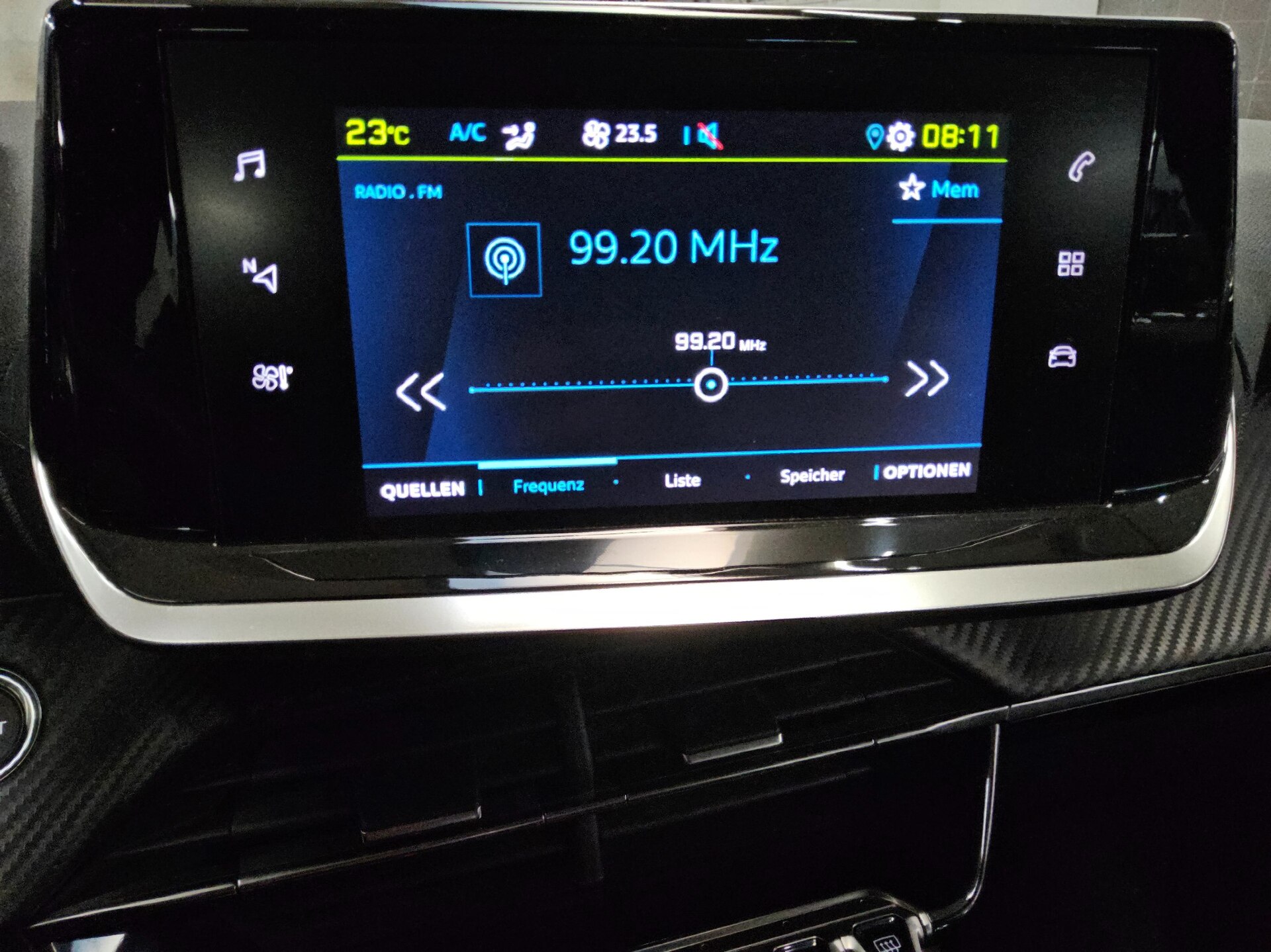 Peugeot 208 Active 7
