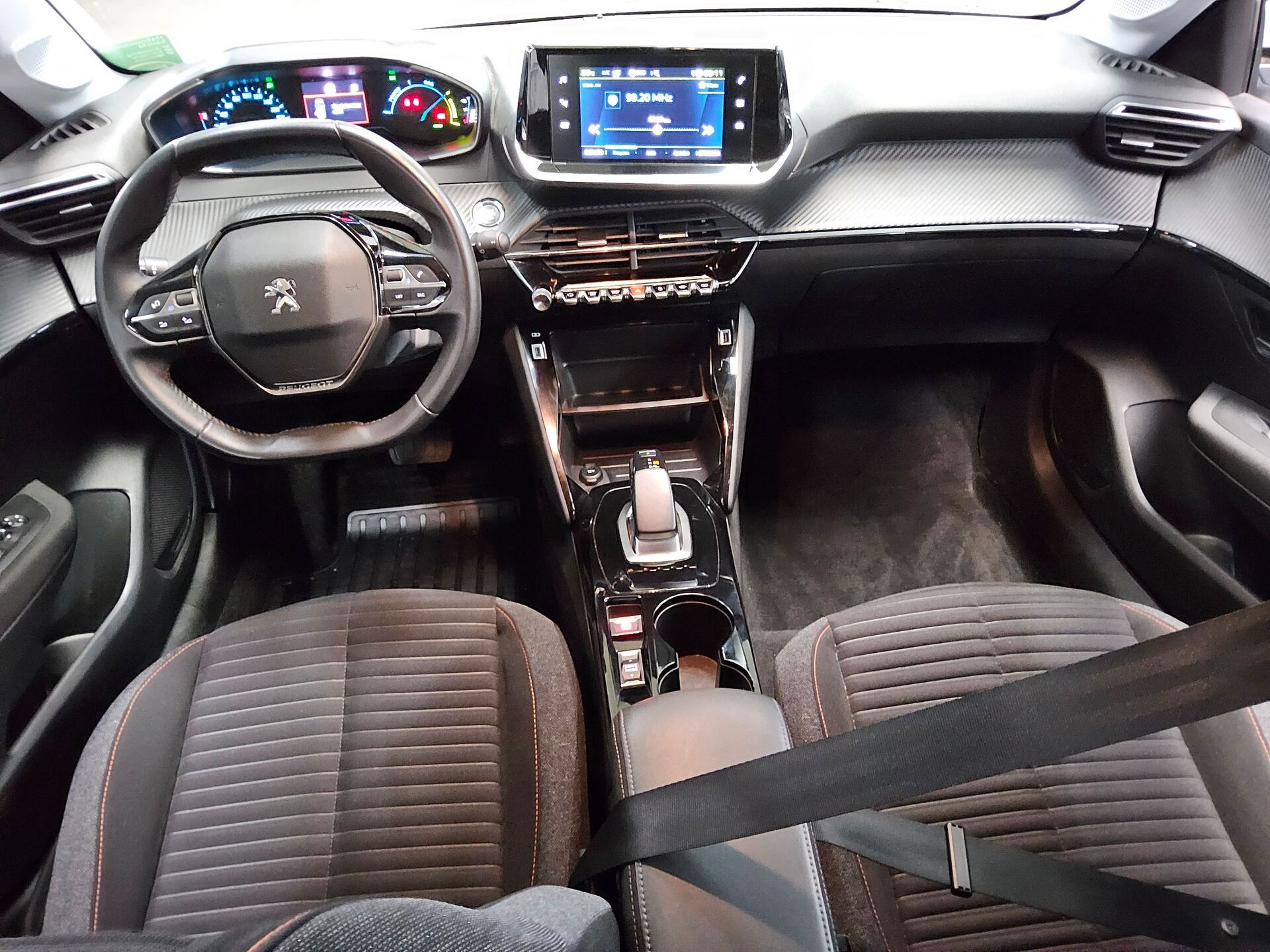 Peugeot 208 Active 5