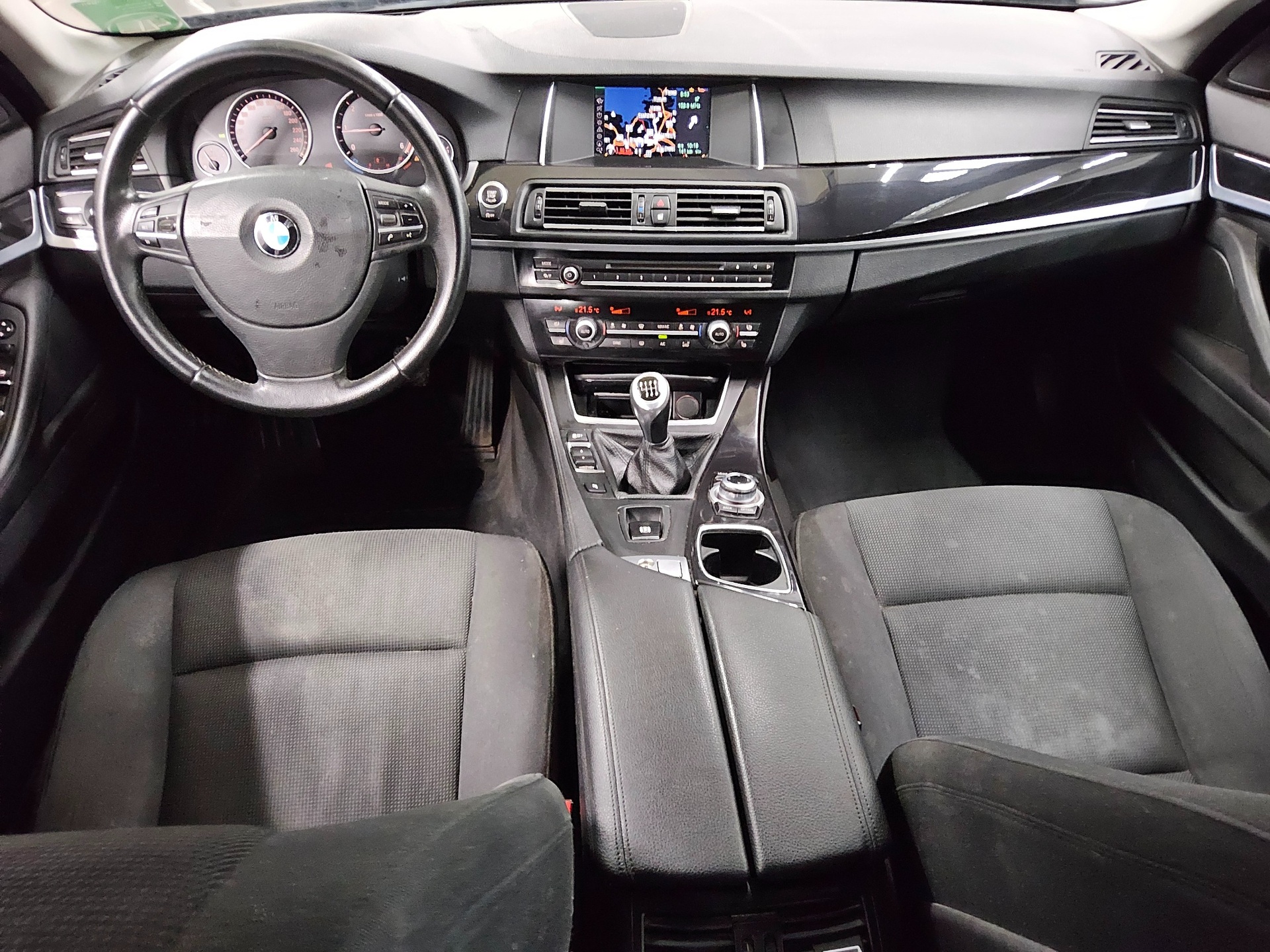 BMW 520d Touring Navi Xenon PDC HiFi SHZ HU 05/27 5