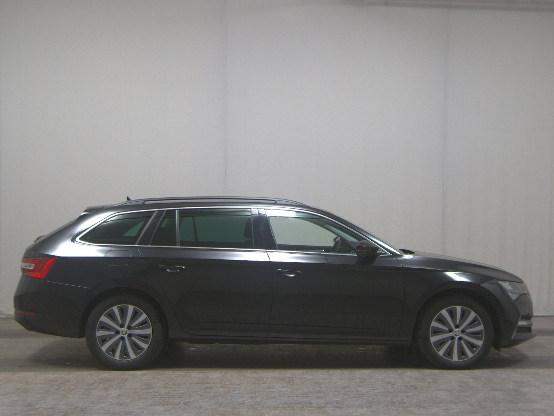 Skoda Superb Kombi 1.4 TSI iV Ambition Navi vc LED ACC