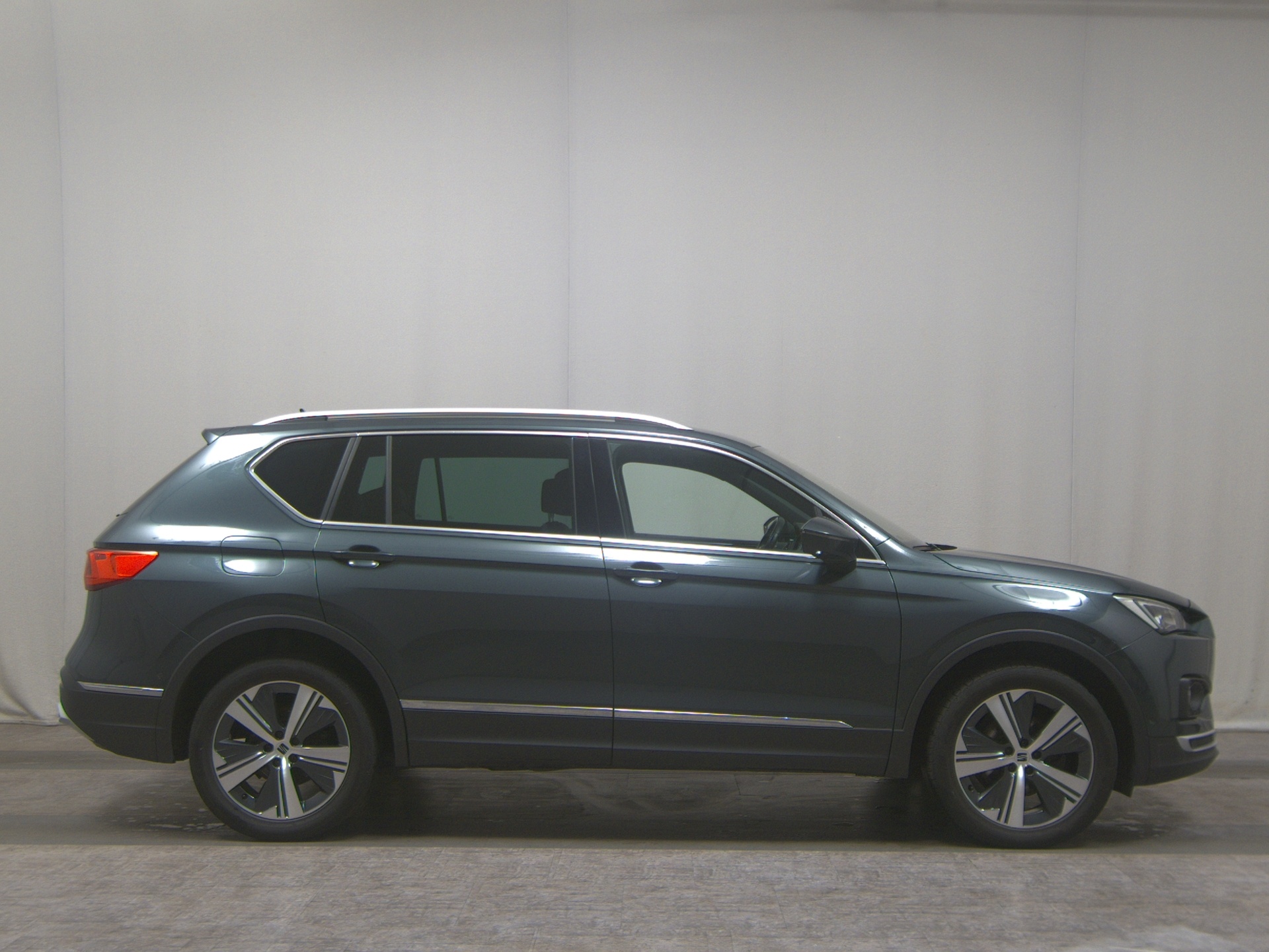 Seat Tarraco 2.0 TDI Xcellence Navi LED Virtual AHK RFK ACC