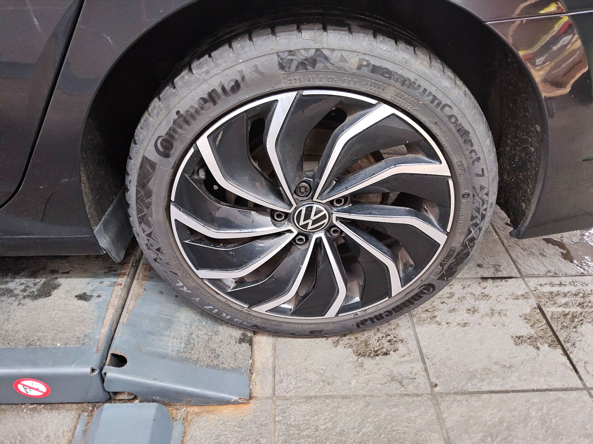 Seat Tarraco 2.0 TDI Xcellence Navi LED Virtual AHK RFK ACC 11