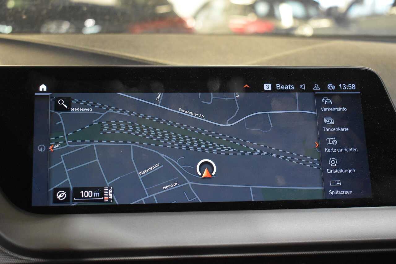 BMW 118dA Advantage Navi LED LC-Pro PDC 7