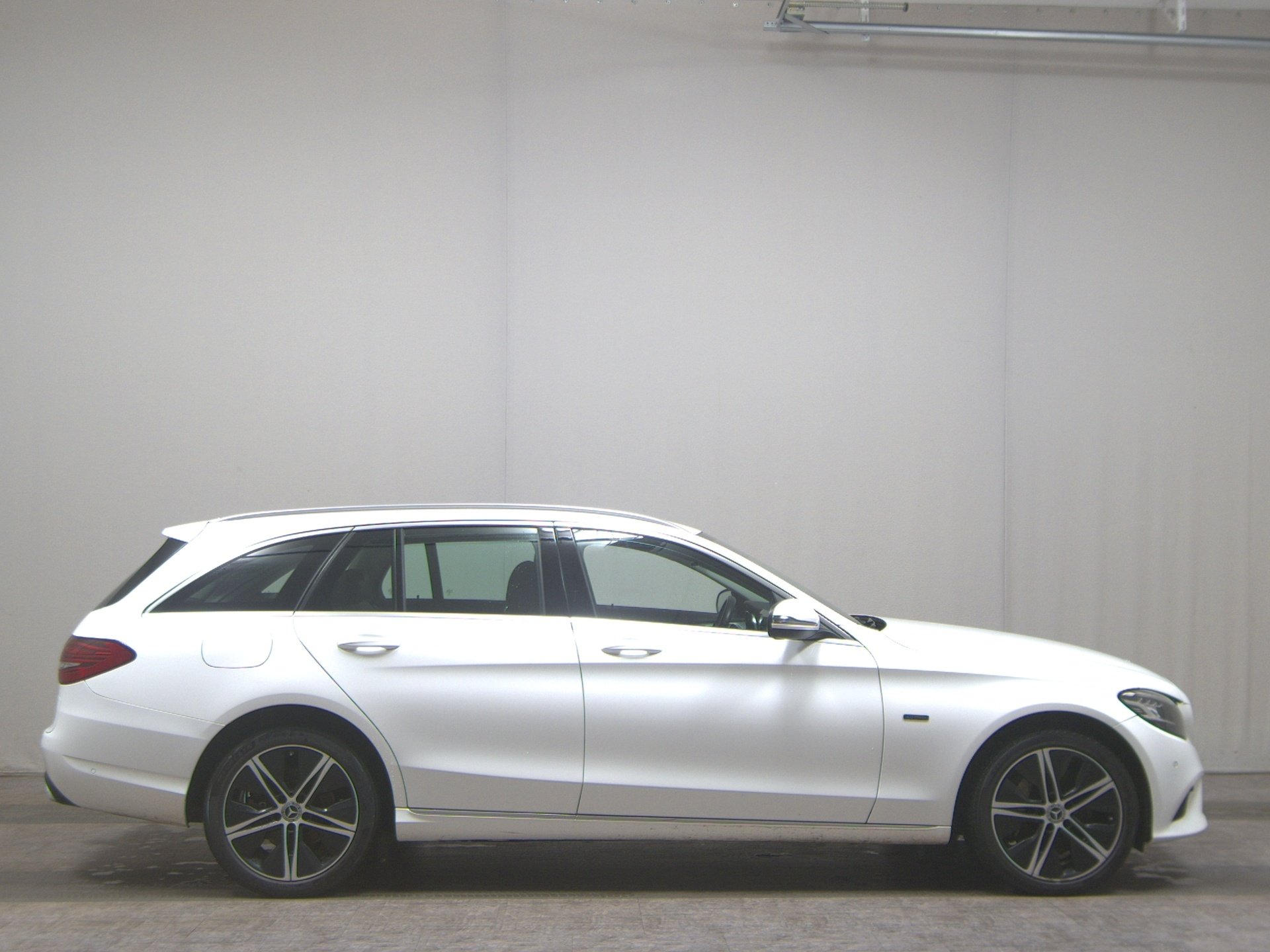 Mercedes-Benz C 300 T de Avantgarde T-Leder Navi LED AHK PDC