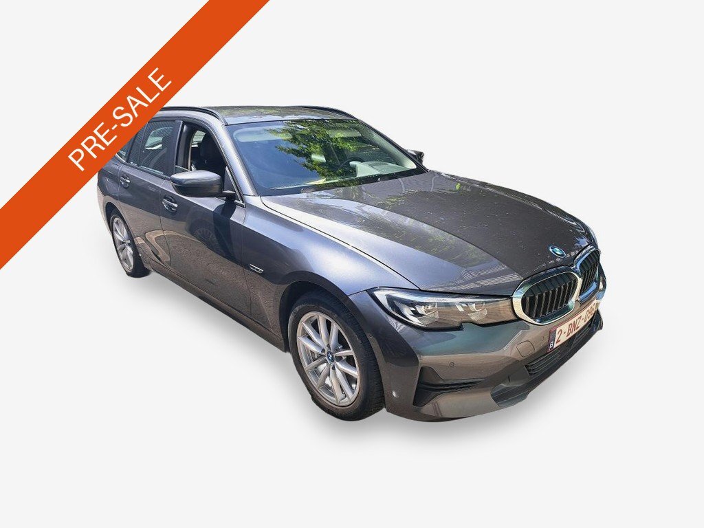 BMW 330e LEDER LED Navi LC Prof. 2