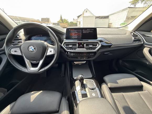 BMW X3 xDrive20d NAVI LEDER LED SPORTSITZE SHZ 5