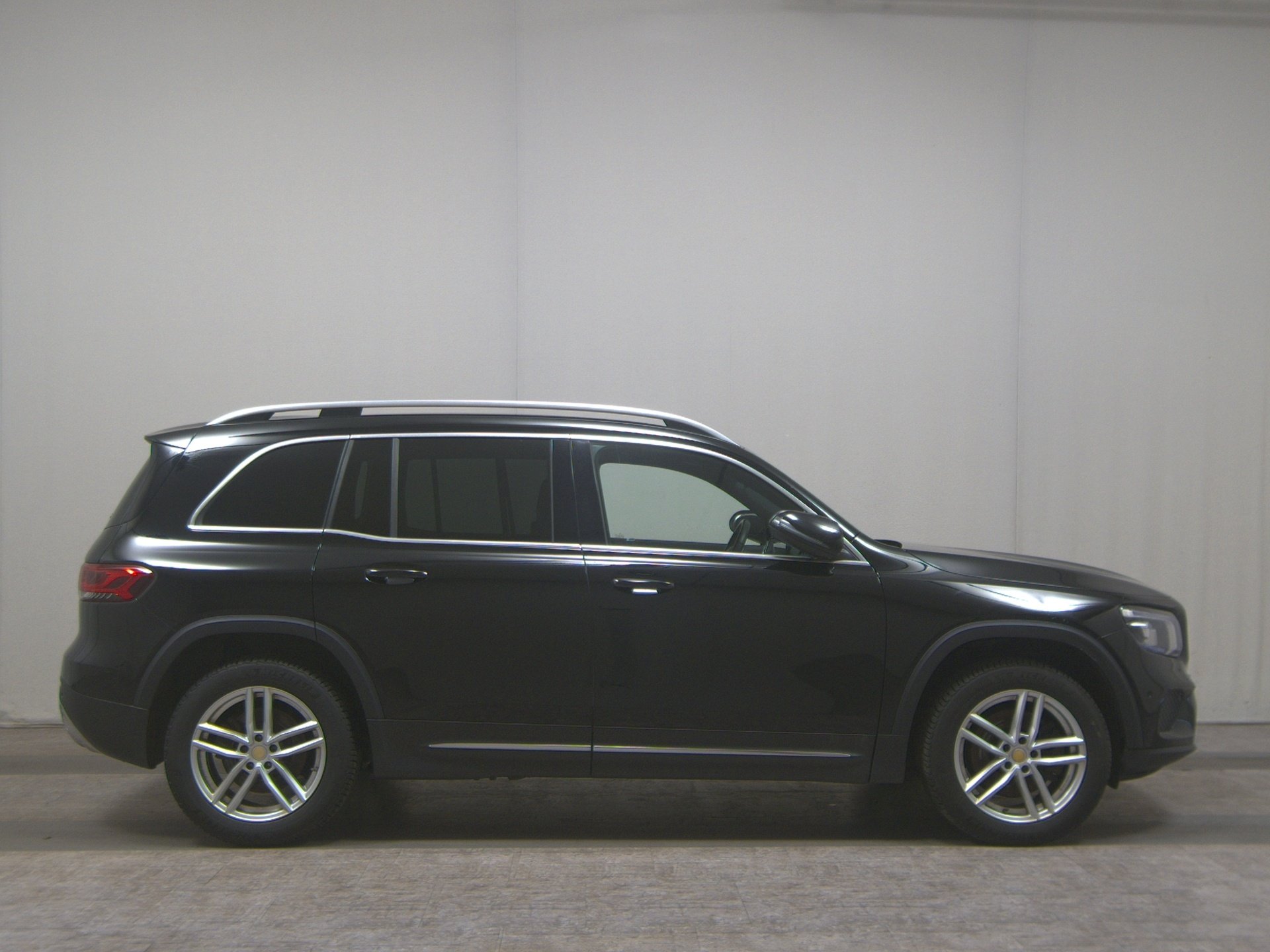 Mercedes-Benz GLB 220 d Progressive 2-Sitzer Navi LED Distr.+