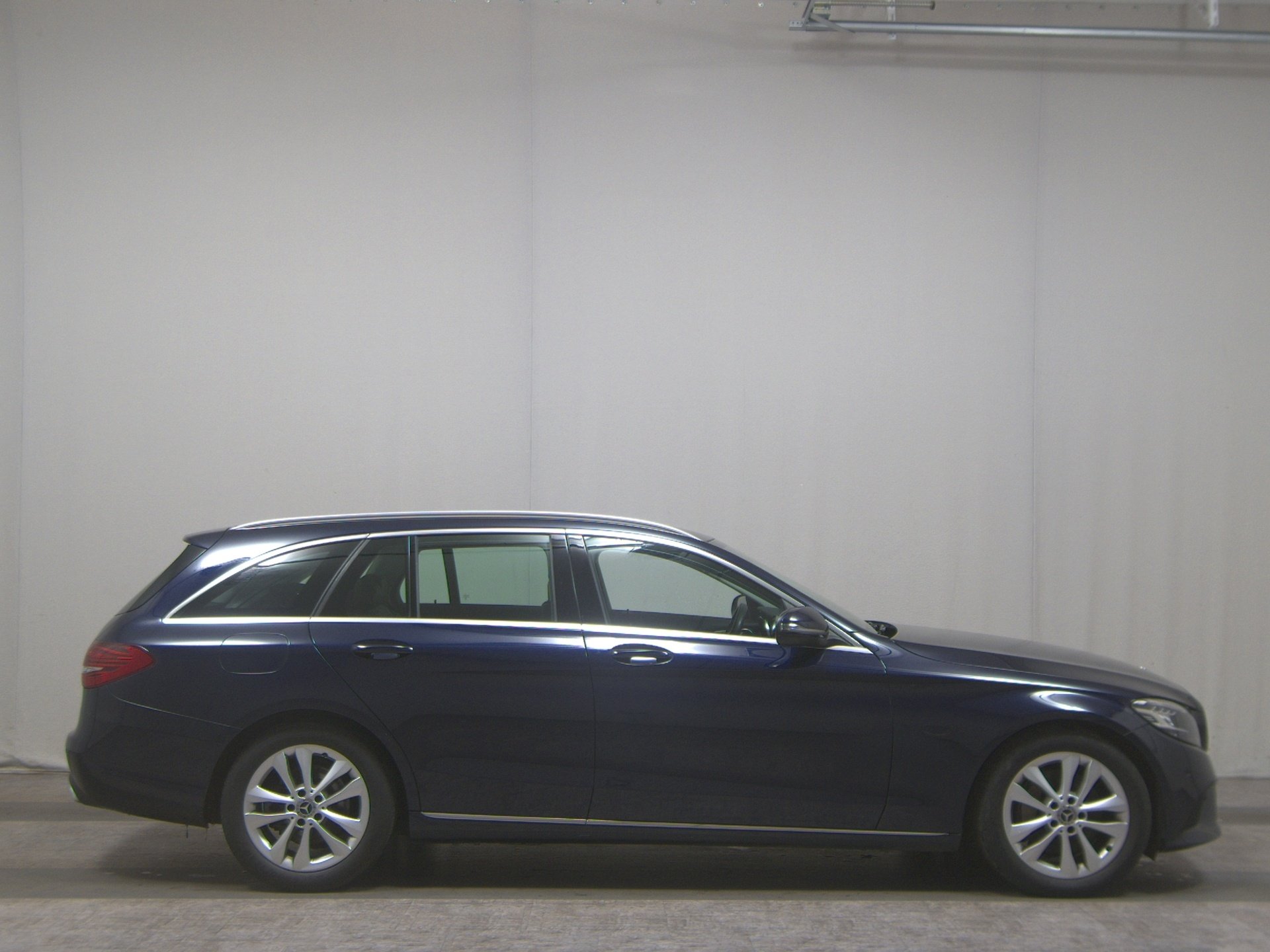 Mercedes-Benz C 300 T d Avantgarde Navi LED Panorama