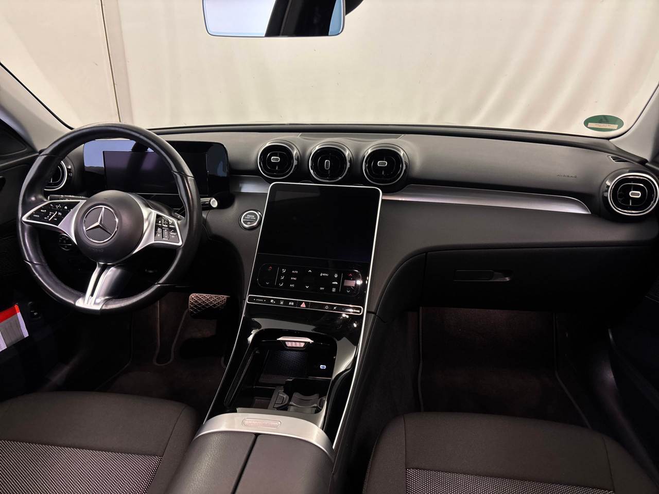 Mercedes-Benz C 200 T d Avantgarde NAVI KLIMAAUT LED SHZ PDC 5