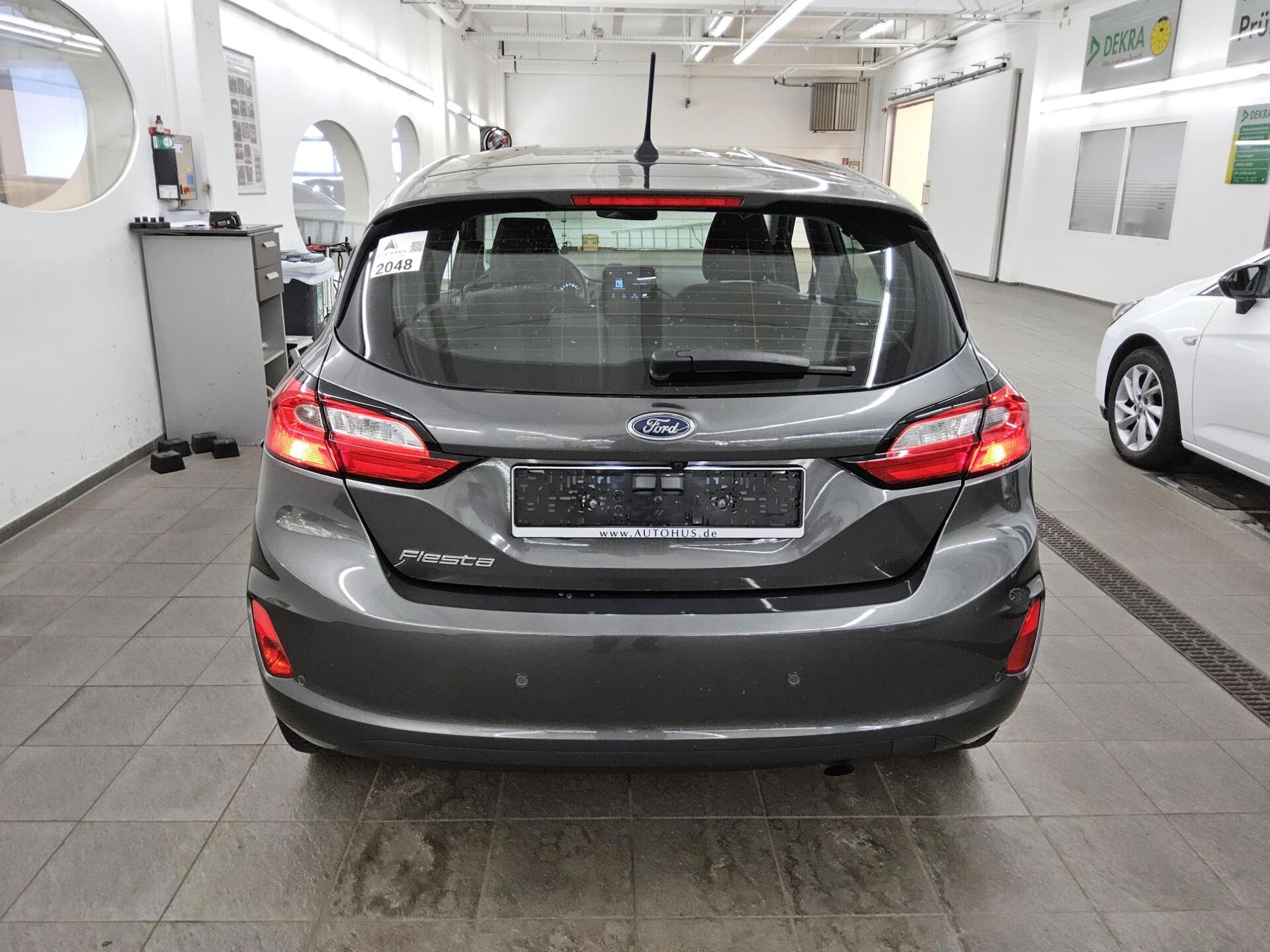 Ford Fiesta 1.1 Cool&Connect LED RFK DAB Shz 10