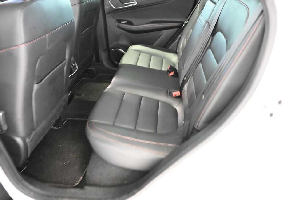 MG EHS Luxury NAVI SHZ PDC KAMERA ACC T-Leder 11