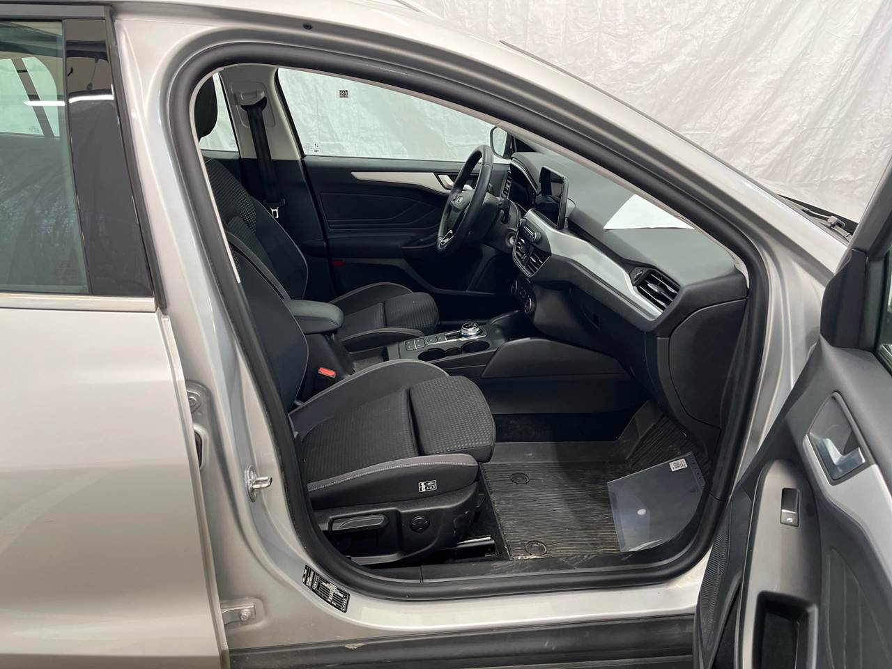 Ford Focus Turnier 2.0 EB Cool&Connect NAVI LED PDC 6