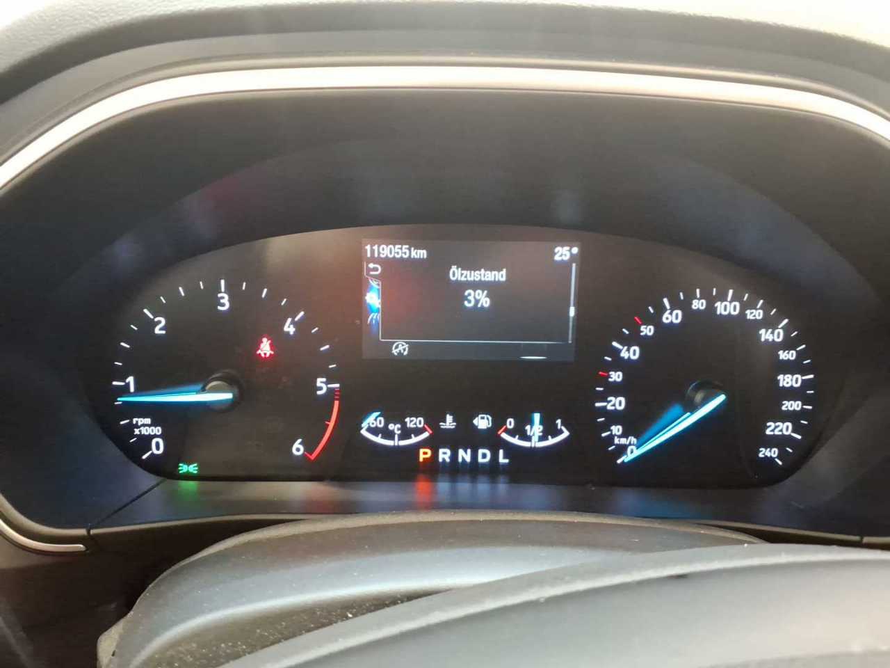 Ford Focus Turnier 2.0 EB Cool&Connect NAVI LED PDC 9
