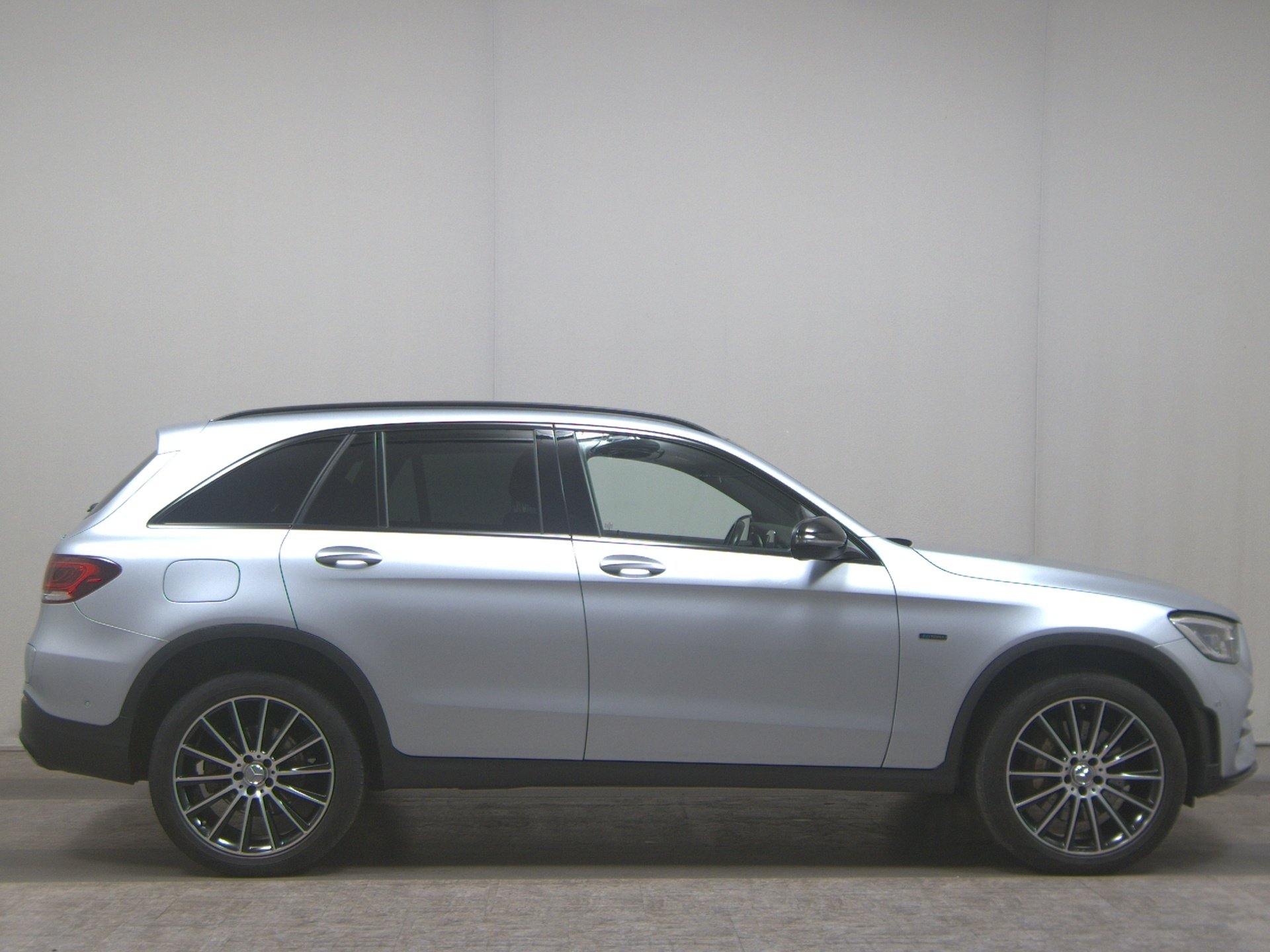 Mercedes-Benz GLC 300 e AMG-Line Night Navi MB-LED Widescreen Pano