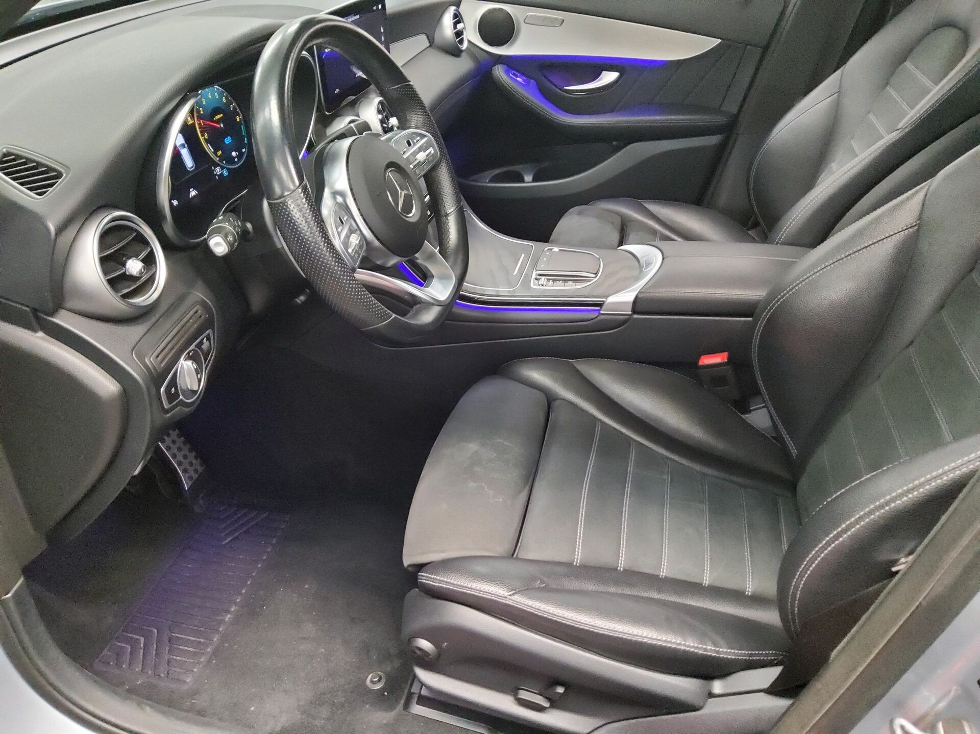 Mercedes-Benz GLC 300 e AMG-Line Night Navi MB-LED Widescreen Pano 9