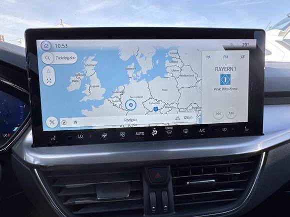 Ford Focus Turnier 1.5 TDCi Titanium X NAVI KLIMAAUT LED SPORTSITZE SHZ 10