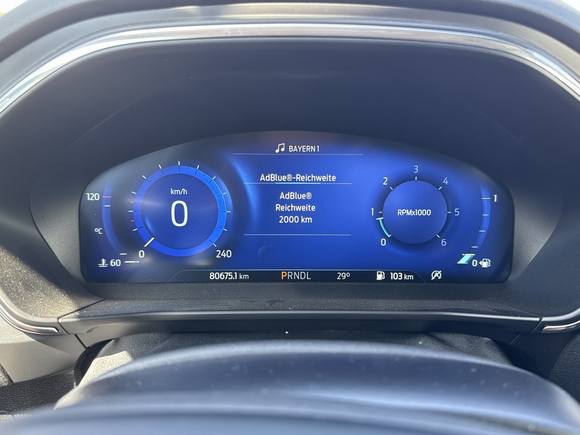 Ford Focus Turnier 1.5 TDCi Titanium X NAVI KLIMAAUT LED SPORTSITZE SHZ 9