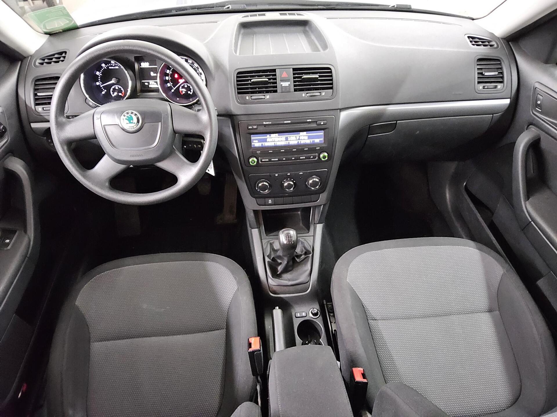 Skoda Yeti 1.2 TSI Radio 5