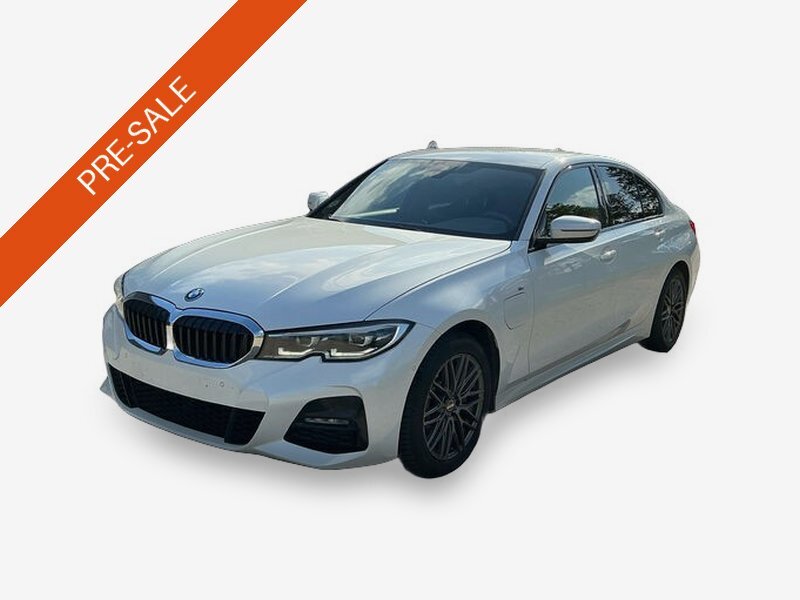 BMW 330e M-Sport T-LEDER KLIMAAUT LED SPORTSITZE PDC