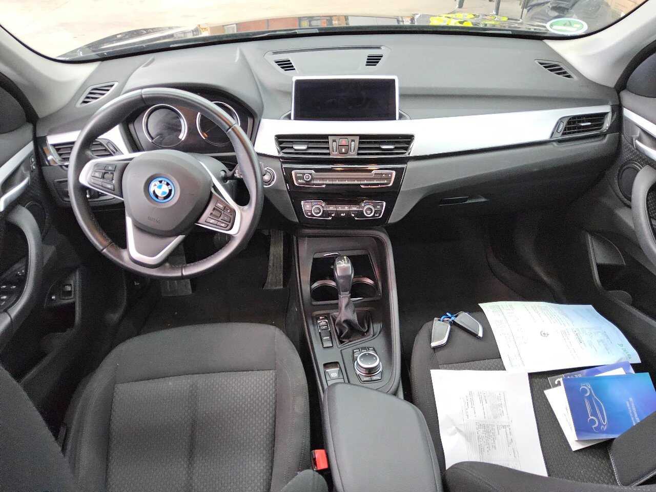 BMW X1 xDrive25e Advantage NAVI KLIMAAUT SHZ PDC 5