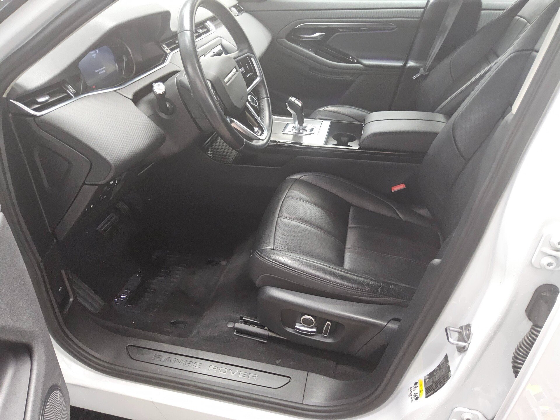 Land Rover Range Rover Evoque 1.5 P300e Hybrid Navi LED RFK 8