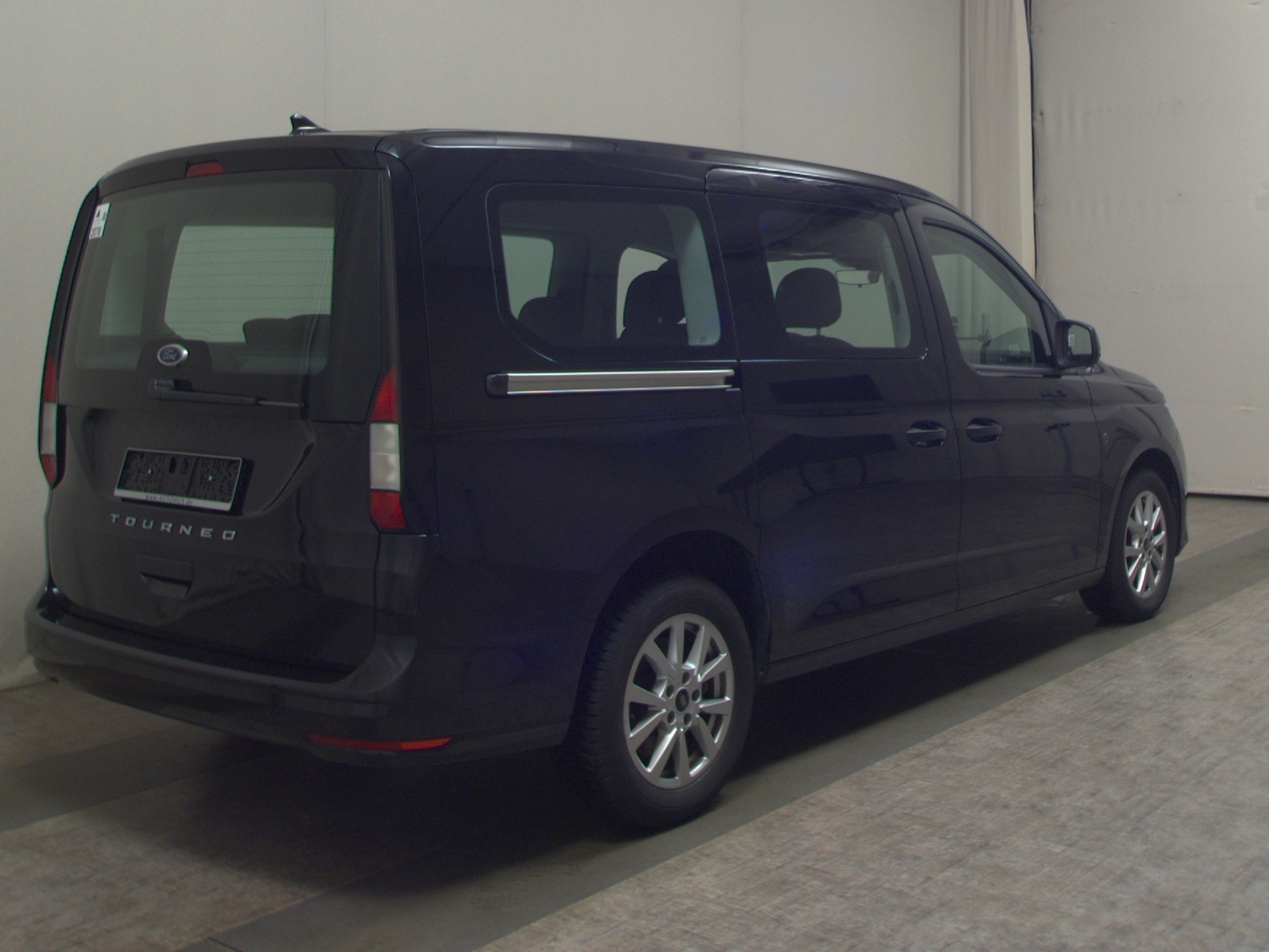 Ford Grand Tourneo Connect 2.0 EB Trend 7-Sitze Navi 4
