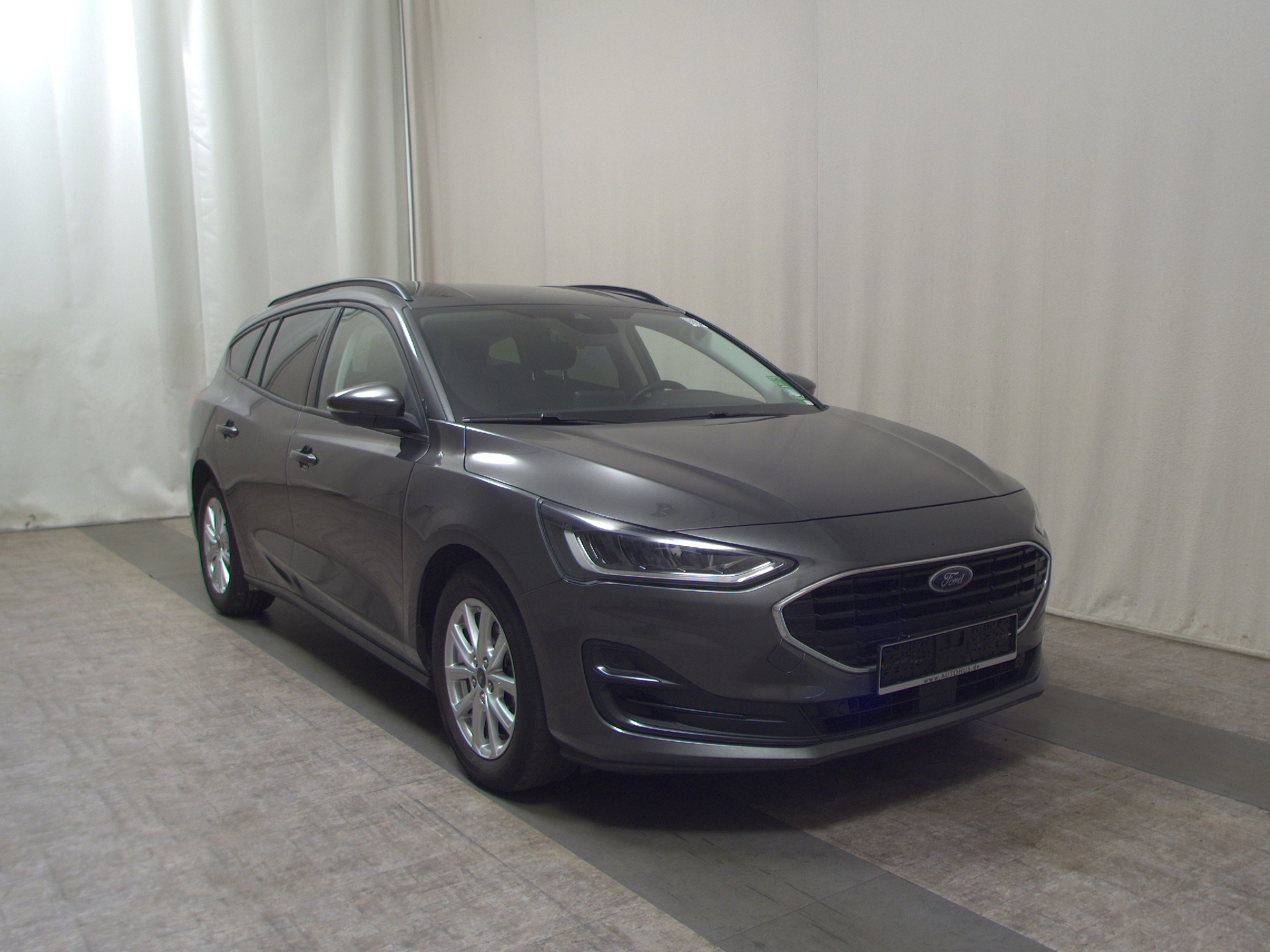 Ford Focus Turnier 1.5 EB Cool&Connect Navi LED AHK 3